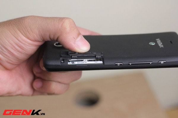 Smartphone &ldquo;khủng&rdquo; Xperia T bất ngờ xuất hiện tại VN 10