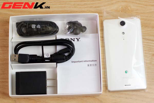 sieu-pham-xperia-tx-cua-sony-ve-vn-gia-tren-14-trieu-dong