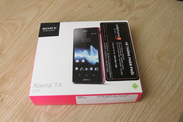can-canh-sony-experia-tx-mau-hong-tai-vn