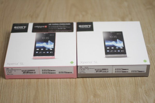 ngam-xperia-sl-mau-hong-va-xam-tai-vn