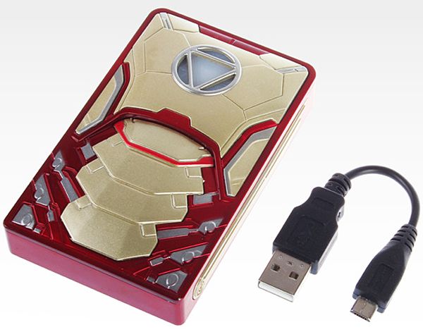 Độc đ&aacute;o pin dự ph&ograve;ng c&oacute; h&igrave;nh d&aacute;ng Iron Man 2