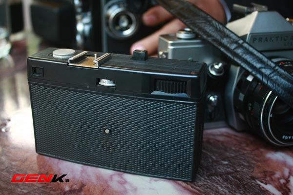 Th&acirc;m nhập th&uacute; chơi M&aacute;y ảnh cổ tại Việt Nam 16