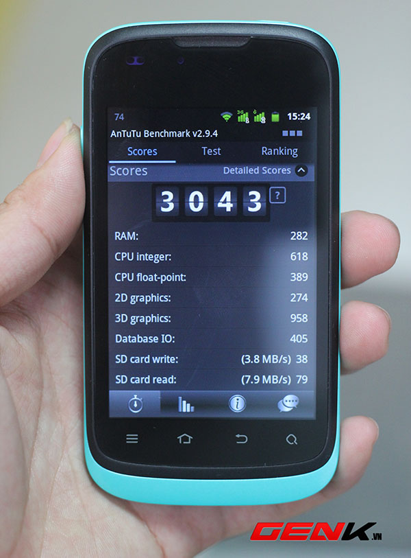 Viettel V8403: Smartphone phù hợp cho sinh viên 20