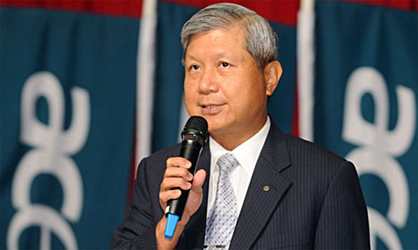 ceo-cua-lenovo-khong-so-surface ceo-cua-lenovo-khong-so-surface