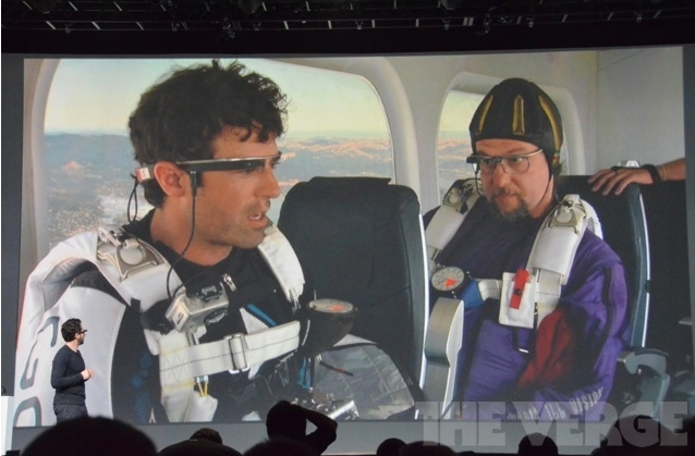 Apple muốn th&acirc;u t&oacute;m startup Color của triệu ph&uacute; Mỹ gốc Việt? 2