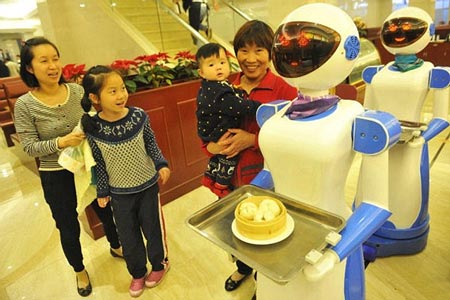 robot, người máy, nhà hàng, bồi bàn, nhân viên phục vụ, Trung Quốc