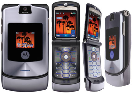 Motorola RAZR V3 (2004, flagship, $650)
