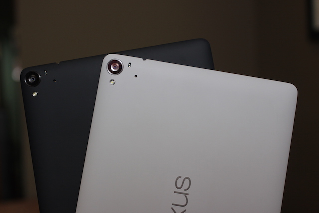 Camera sau của Nexus 9 có độ phân giải 8 MP, đèn flash LED kép và hỗ trợ lấy nét tự động.