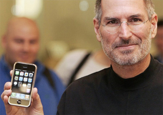 iPhone 2G đã làm thay đổi thế giới công nghệ nói chung và ngành sản xuất điện thoại nói riêng.