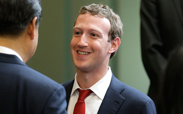  Mark Zuckerberg và Chủ tịch Trung Quốc Tập Cận Bình. 