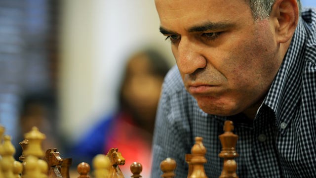 Đại kiện tướng Garry Kimovich Kasparov.