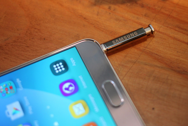 
S Pen của Samsung đang là sản phẩm được Huawei hướng tới
