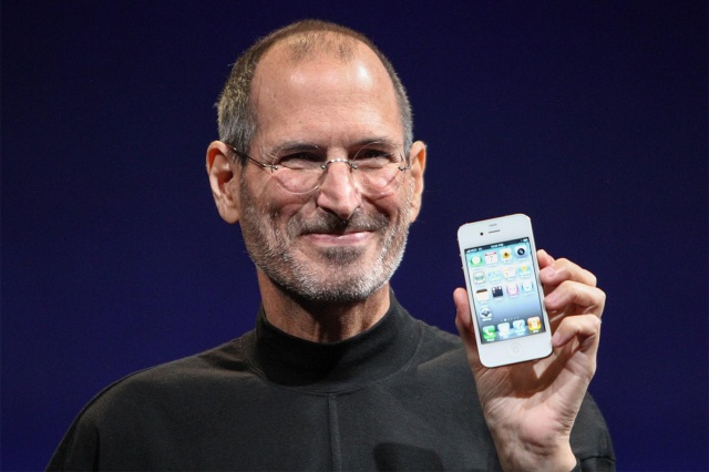  Hình ảnh cố CEO Steve Jobs rạng rỡ ngày nào 