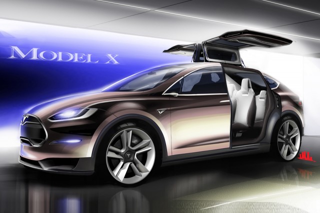 Tesla đầu tư tiền để phát triển mẫu xe Model X mới và mở rộng các mảng kinh doanh của mình.