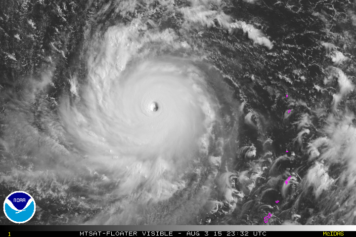 JTWC cho biết, Soudelor là cơn bão nhiệt đới mạnh nhất năm 2015. Sức gió mạnh nhất tại vùng gần tâm bão Pam, cơn bão mạnh nhất tính trong nửa đầu năm 2015, chỉ đạt 165 hải lý. Ảnh NOAA