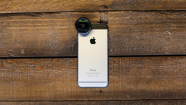 Chiếc iPhone của bạn giờ đây như hổ mọc thêm cánh với bộ ống kính Moment.