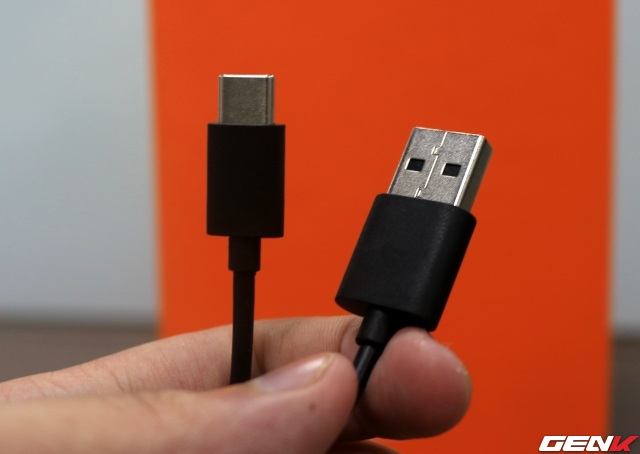  Cáp USB Type-C thế hệ mới đi cùng Mi 4c 