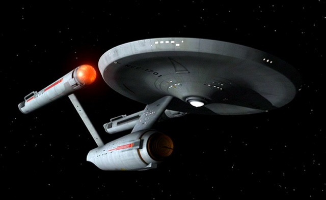Tàu U.S.S. Enterprise trong Star Trek.