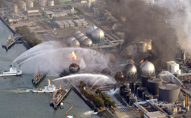 
Fukushima nằm trong một danh sách rất dài: các thảm họa xảy ra khi các kỹ sư không dự tính hết các trường hợp có thể xảy ra với hệ thống.
