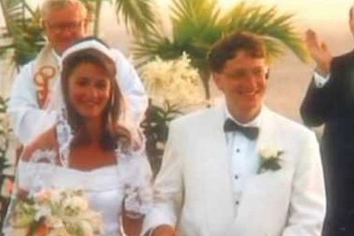  Một trong những bức hình hiếm hoi được chụp tại đám cưới tỷ phú Bill Gates năm 1994. 