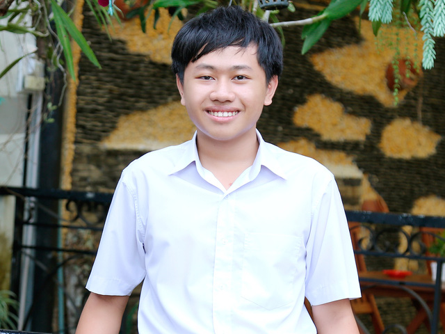  Em Nguyễn Anh Khoa, 15 tuổi, tác giả của trình duyệt KT Browser. 