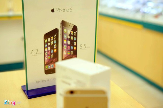 iPhone 6 có mặt tại cửa hàng của nhà mạng, sẵn sàng bán ra