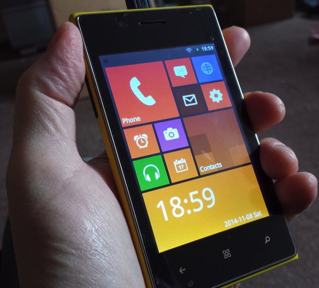 Điện thoại nhái Lumia 1020 giá gần 700.000 đồng