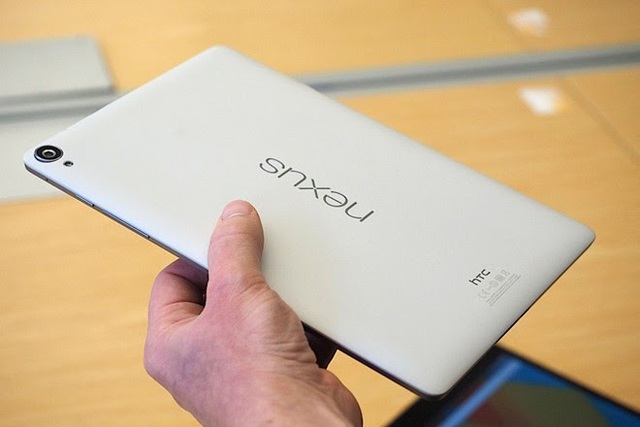 Google không dùng Nexus 9 để đối đầu với iPad Air của Apple