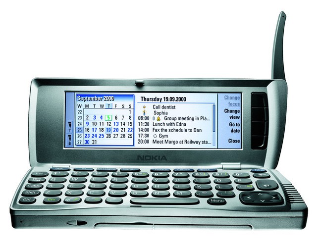 Nokia 9210 Communicator, launched in 2000