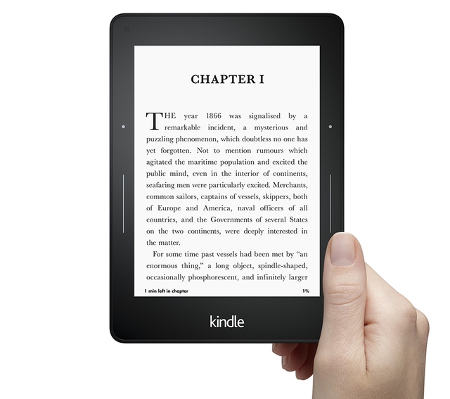 Kindle-Voyage-Hand.