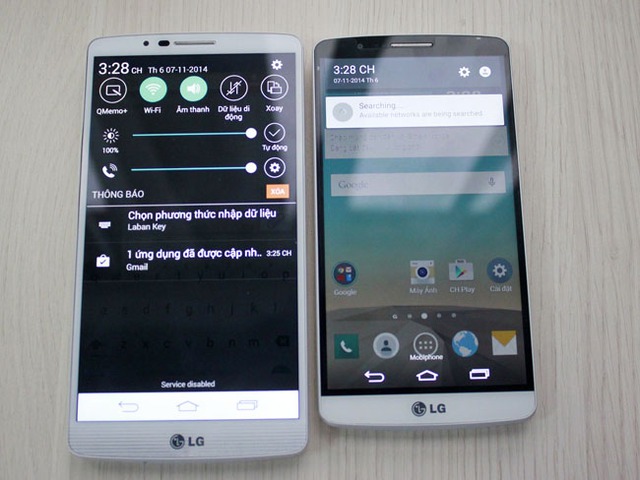 Bên cạnh đó, hệ thống thông báo của Android 5.0 trên thiết bị của LG có đôi chút khác biệt so với Android 4.4, mỗi thông báo được làm nổi bật với giao diện thẻ.