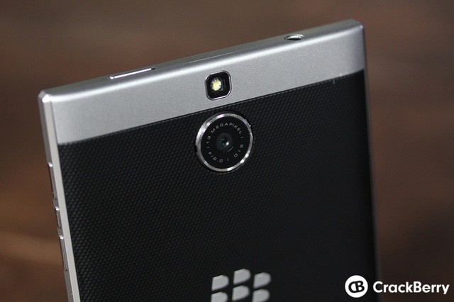 BlackBerry Passport Silver Edition photo gallery