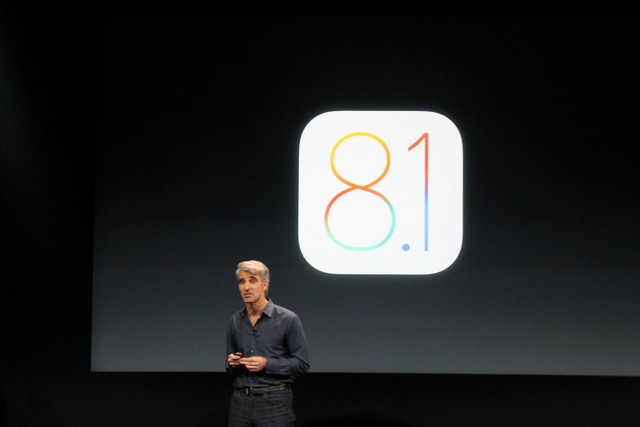 Craig Federighi is in charge of the software that runs Apples iPhones, iPads, and Macs.