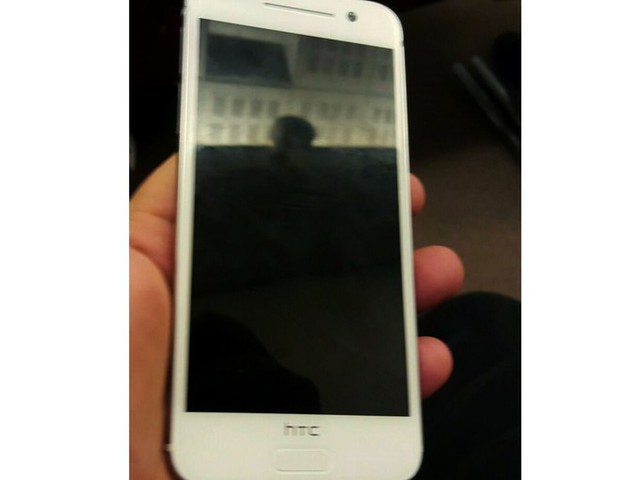  Lộ ảnh mặt trước chiếc HTC One A9 