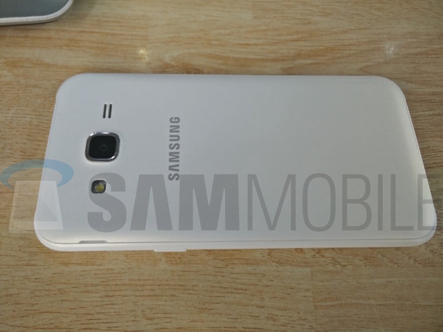 Samsung Galaxy J5 Live Image