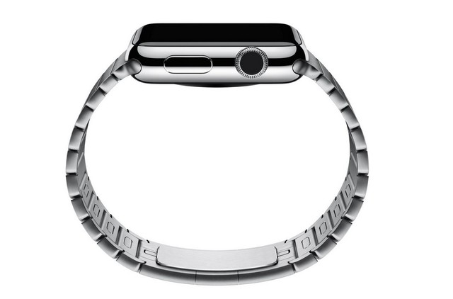 The Link bracelet for the Apple Watch took nine hours to make. 