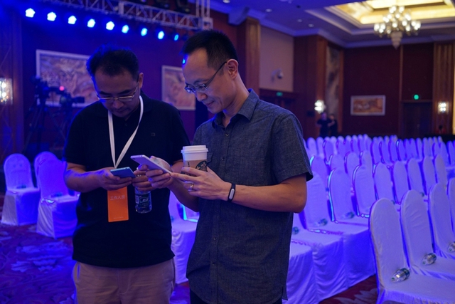  Những công tác chuẩn bị cuối cùng cho sự kiện ra mắt Xiaomi Mi 4 