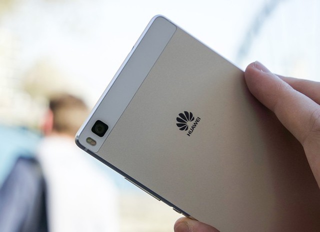 Ảnh thực tế Huawei Ascend P8 mỏng 6,4 mm vừa ra mắt