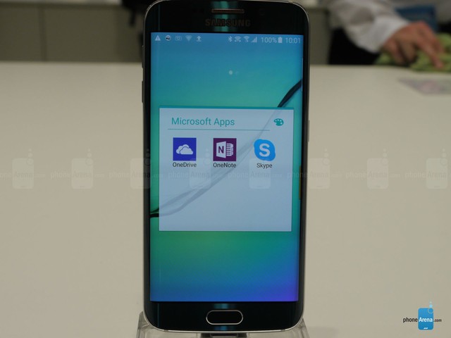 Đã có thêm 3 ứng dụng của Microsoft được cài đặt sẵn trên Galaxy S6 và Galaxy S6 Edge.