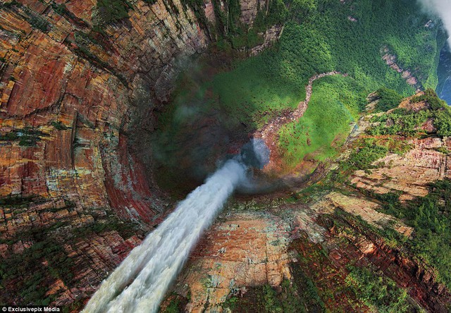 Kỳ quan thác Angel cao nhất thế giới ở Venezuela.
