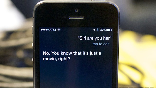 Cô có phải Her không Siri?