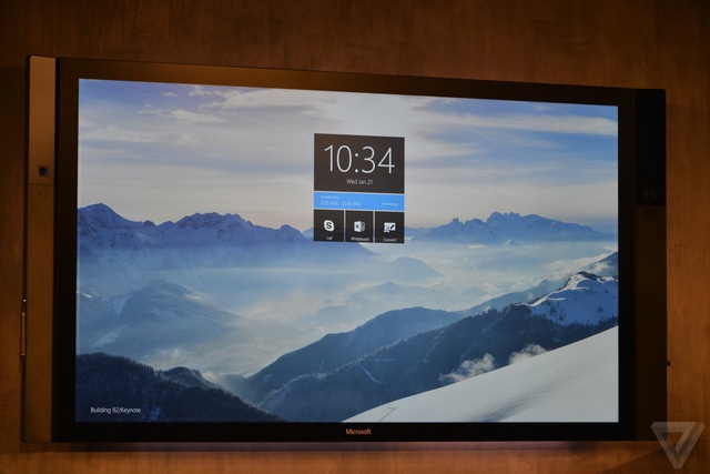 Surface Hub cũng chạy trên nền tảng Windows 10