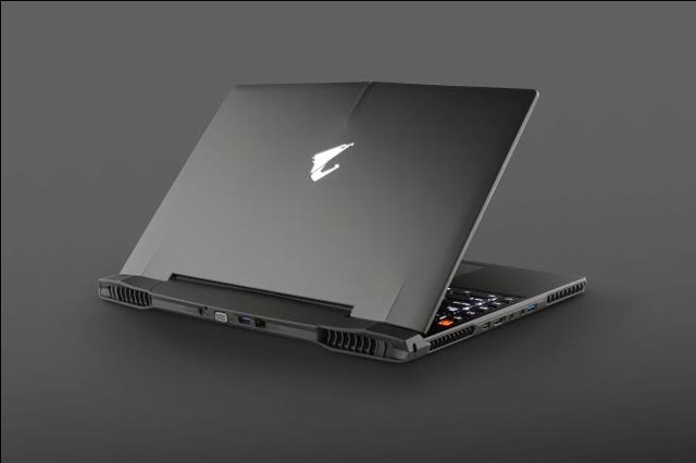 Gigabyte X7 Pro-SYNC