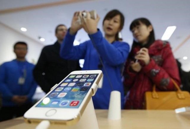  Bina Technology cấm nhân viên mua iPhone 7 sắp ra mắt và sử dụng các sản phẩm khác của hãng này. Ảnh: Reuters 