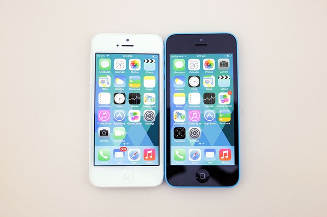  iPhone 5 và iPhone 5c có cấu hình tương tự nhau 
