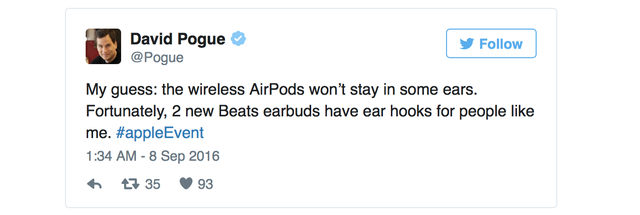  Phán đoán của tôi: AirPods sẽ không vừa với mọi tai. May mắn là 2 tai nghe mới của Beats có móc để giữ trong tai. 