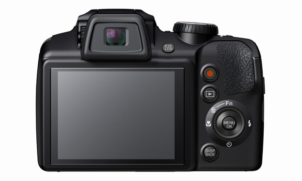 Fujifilm giới thiệu máy ảnh FinePix XP200 và S8400W 2