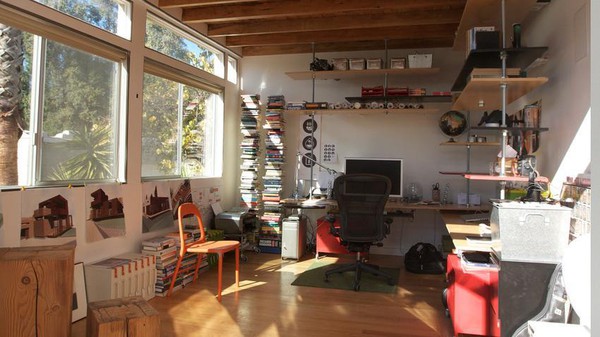 B&agrave;n l&agrave;m việc trong tương lai năm 2020 sẽ như thế n&agrave;o? 4