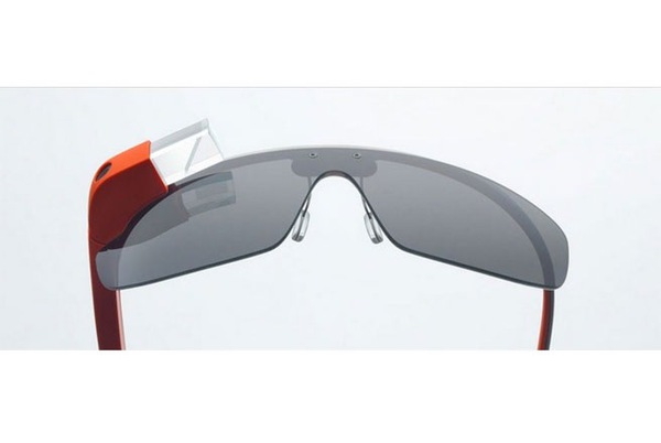 Google Glass thế hệ tiếp theo sẽ được trang bị màn hình kép 1