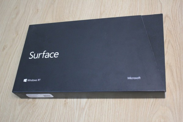 Đập hộp Microsoft Surface đầu tiên về Hà Nội 3